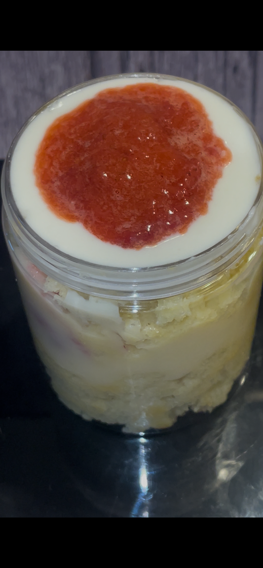 (1) Strawberry Cheesecake Cake Jar